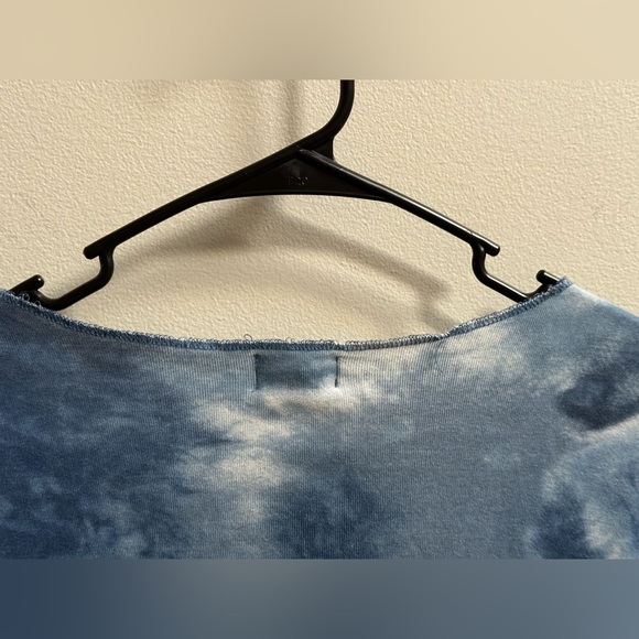 Y2K American Girl by Next Era Love Graffiti Blue Tie-Dye Top Women’s M/L(approx) - Picture 10 of 13